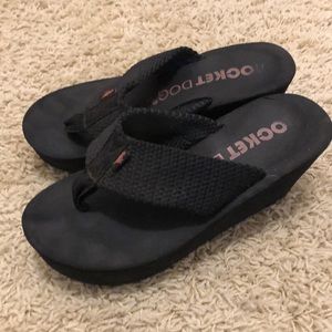Comfy wedge flip flops